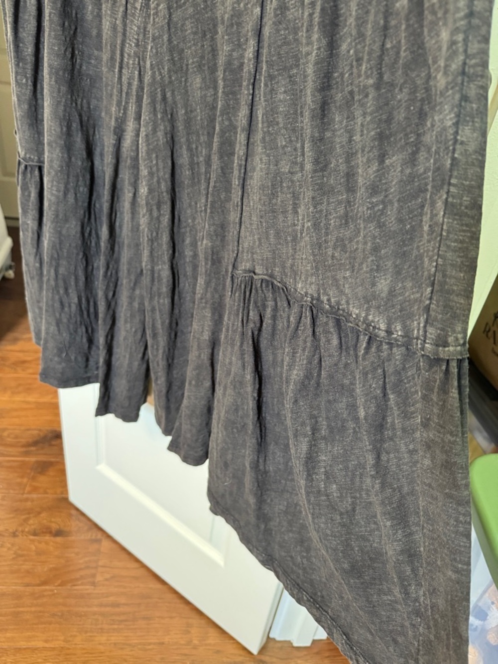 Oli & Hali Black Mineral Wash Tiered Pants - Picture 5 of 6